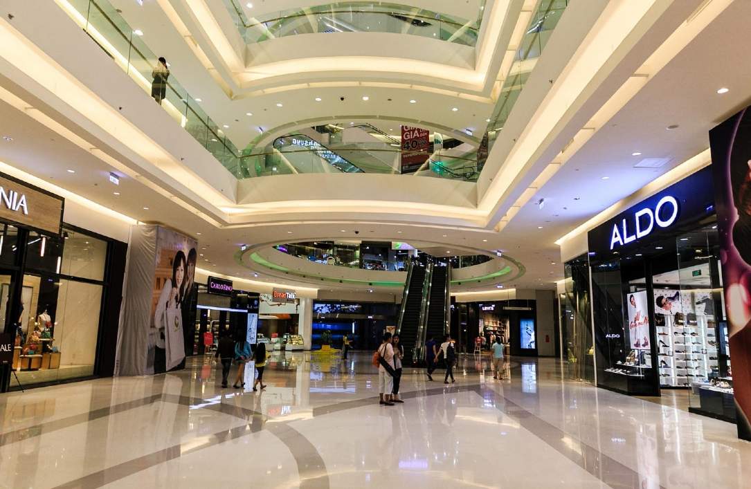 Crescent Mall rent space