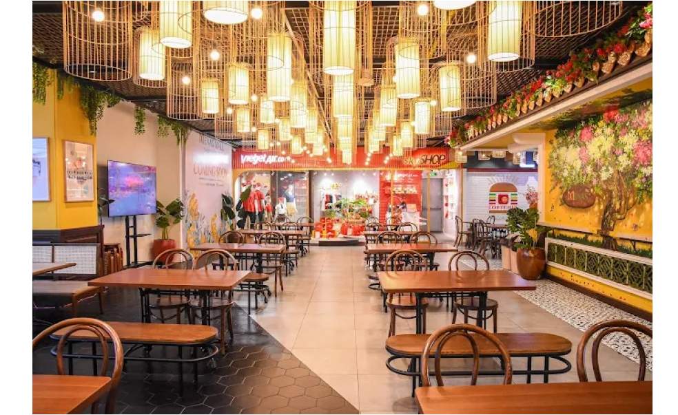 menas mall space for lease